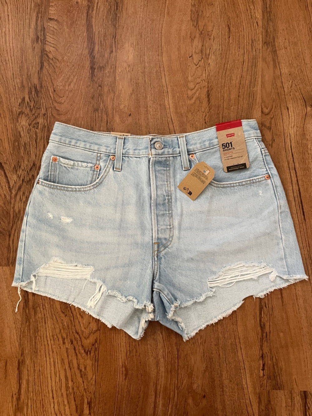 NWT Levi’s 501 Denim Shorts NEW